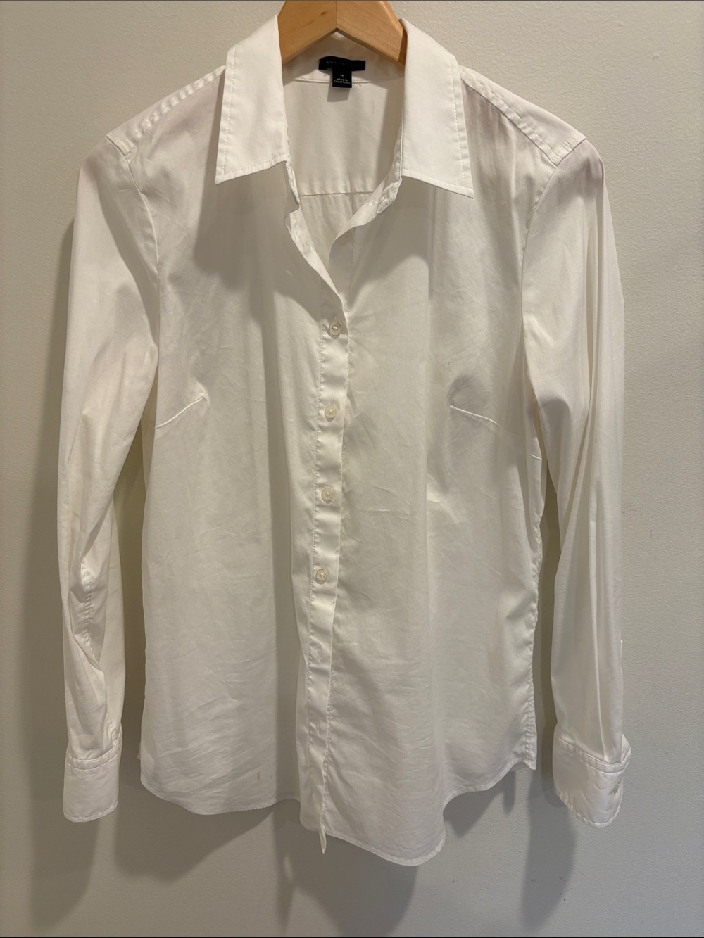 Ann Taylor classic white long sleeve tailored button-down.